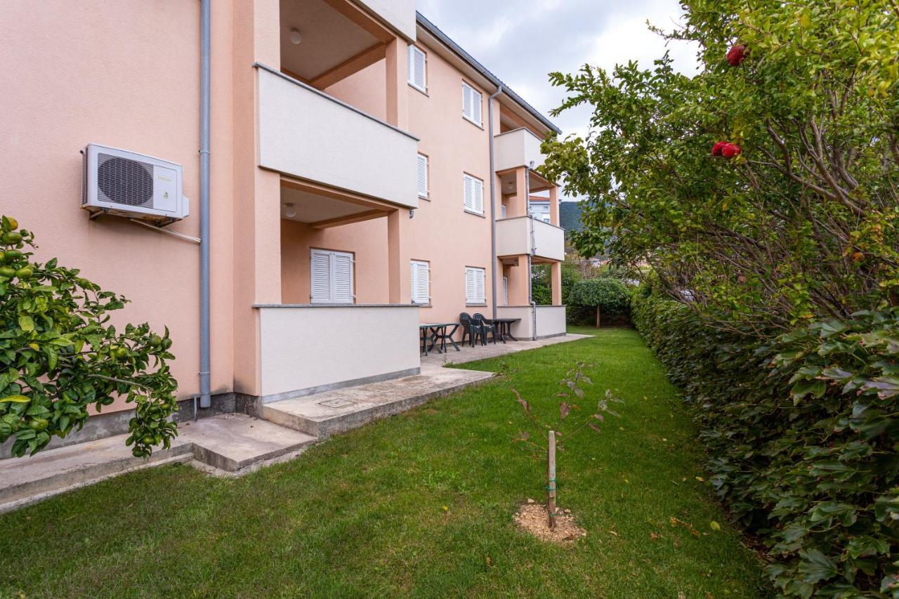 Apartments Crnekovic IV Baška Kültér fotó