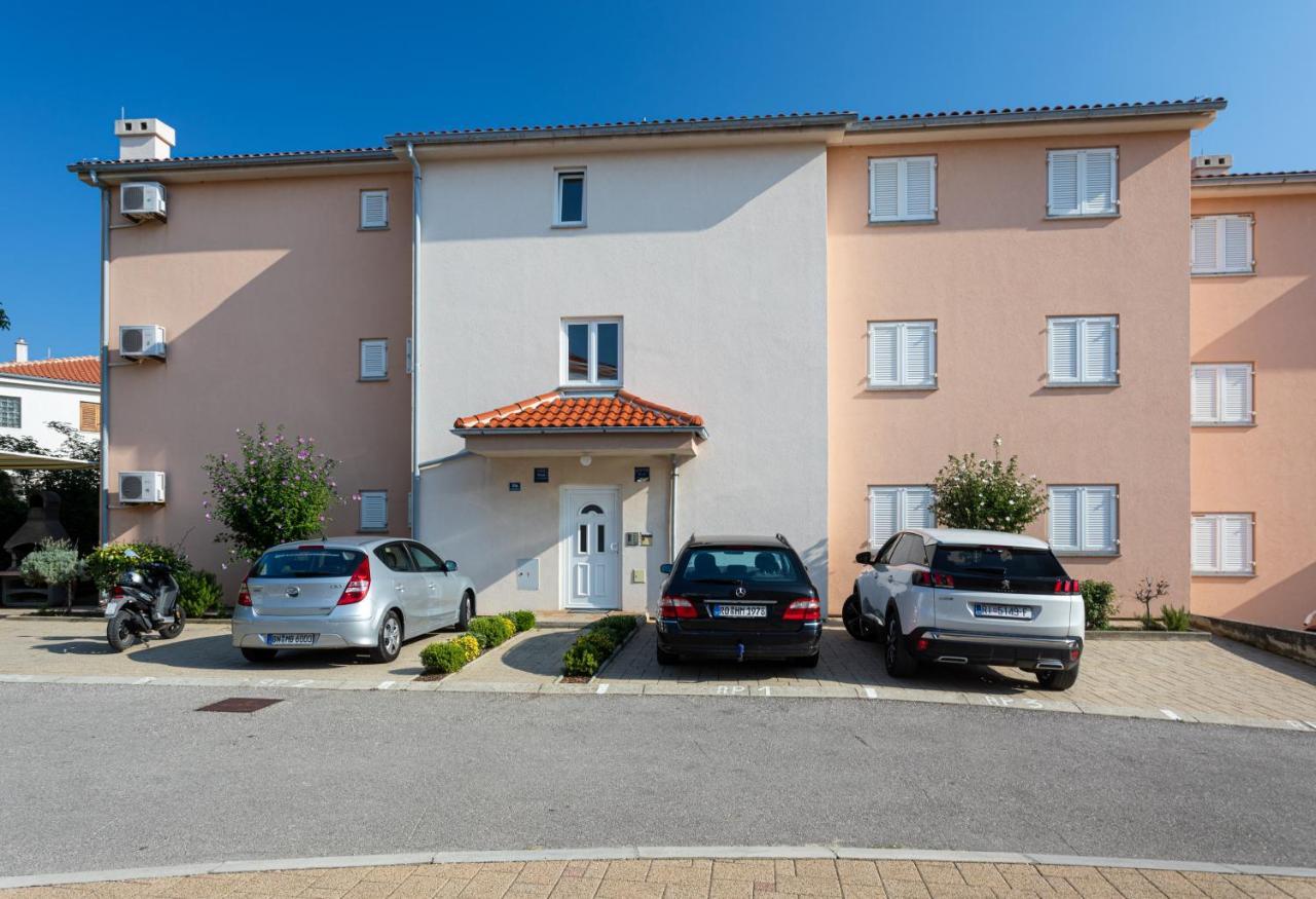 Apartments Crnekovic IV Baška Kültér fotó