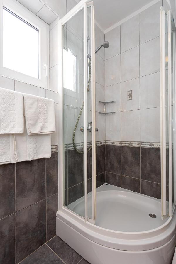 Apartments Crnekovic IV Baška Kültér fotó