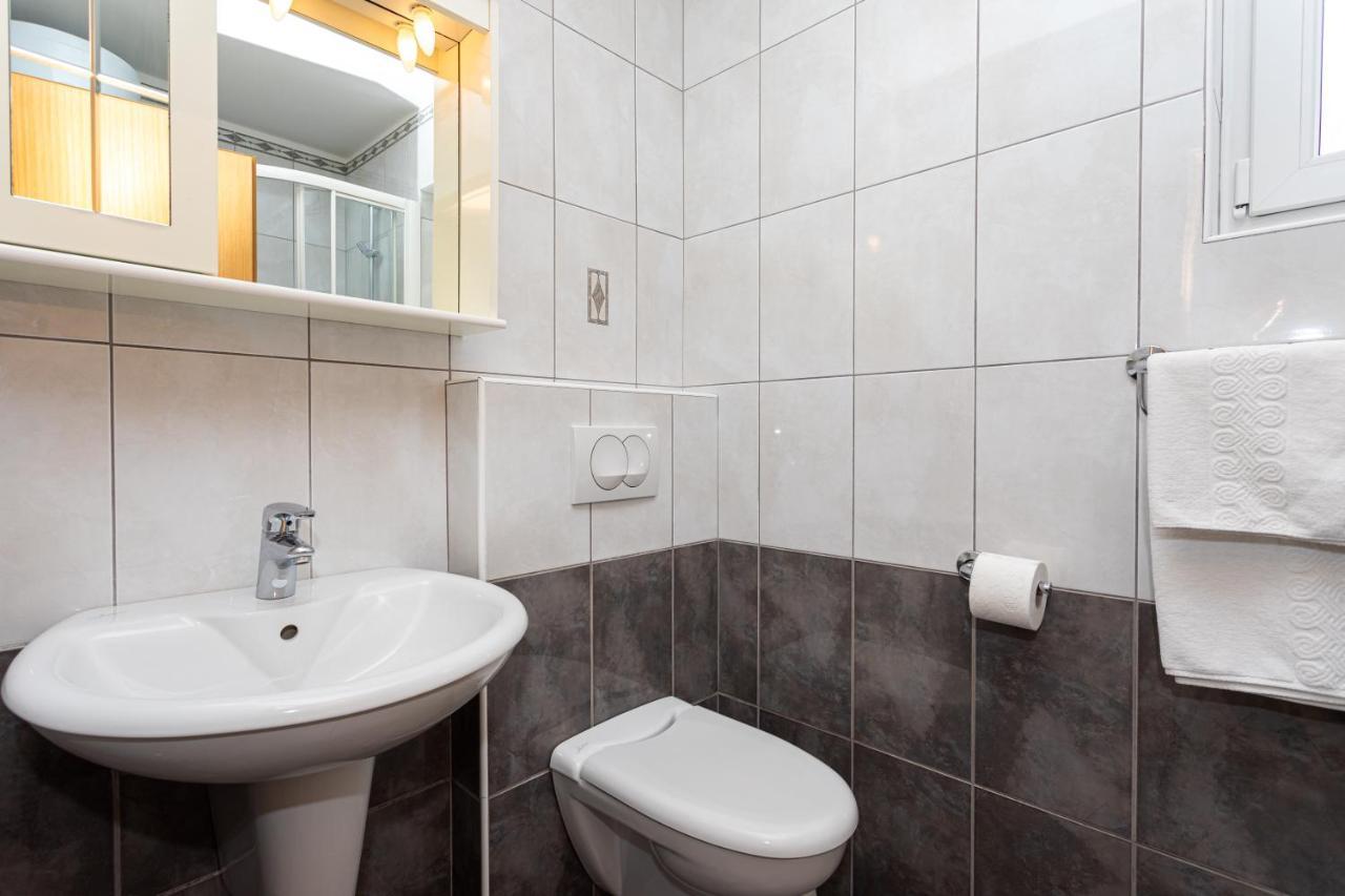 Apartments Crnekovic IV Baška Kültér fotó